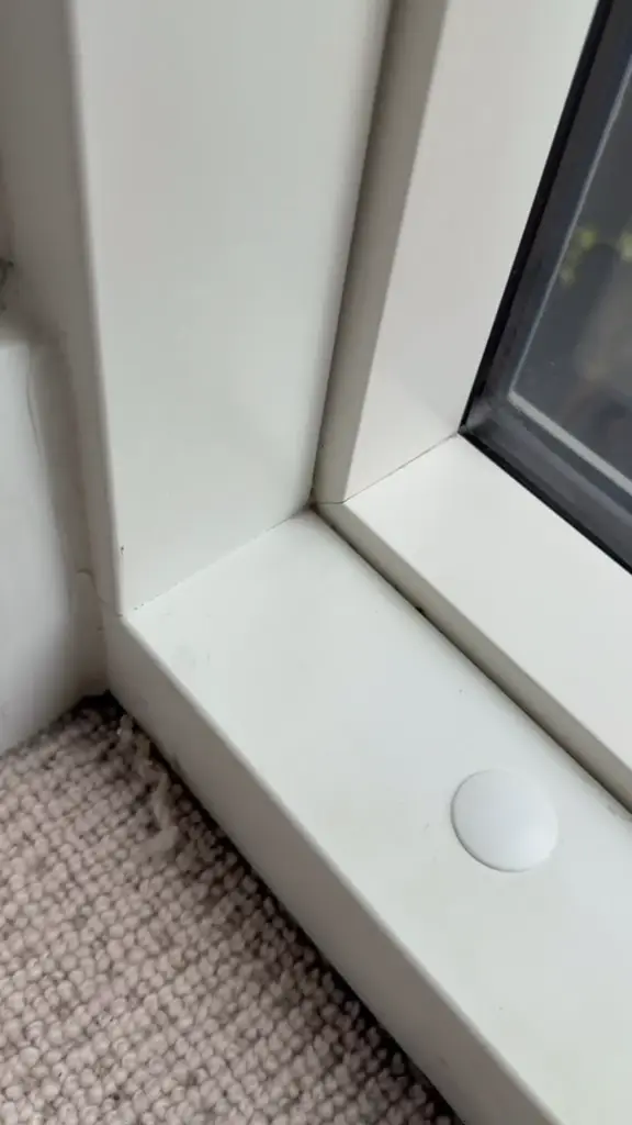 Window track after detailed cleaning