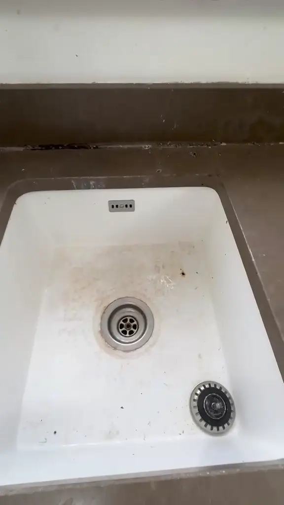 Kitchen sink before cleaning
